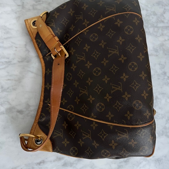 Louis Vuitton Galliera PM Monogram Shoulder Hobo Bag circa 2009 (Miami FL store) - Picture 12 of 15